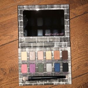 🌈NEW urban decay palette🌈